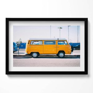 Obraz w czarnej ramie, Żółty wakacyjny samochód 60×40 cm 414191 Obraz w czarnej ramie, Żółty wakacyjny samochód 60×40 cm 414191