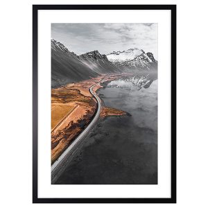 Obraz w ramie Long Road On The Water 53×73 cm 230535 Obraz w ramie Long Road On The Water 53×73 cm 230535