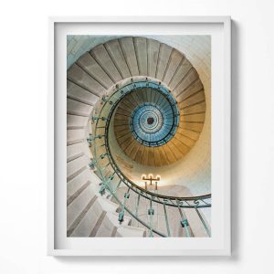 Obraz w ramie MDF „Kręcone schody” Biała rama, 60×80 cm 414773 Obraz w ramie MDF „Kręcone schody” Biała rama, 60×80 cm 414773