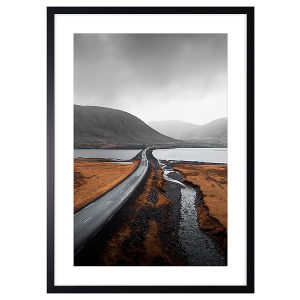 Obraz w ramie Mountain Road On The Water 53×73 cm 230536