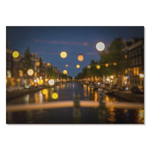 Obrazy na płótnie A3 Miasto nocą światła odbicia projektu Artland 1007448 Obrazy na płótnie A3 Miasto nocą światła odbicia projektu Artland 1007448